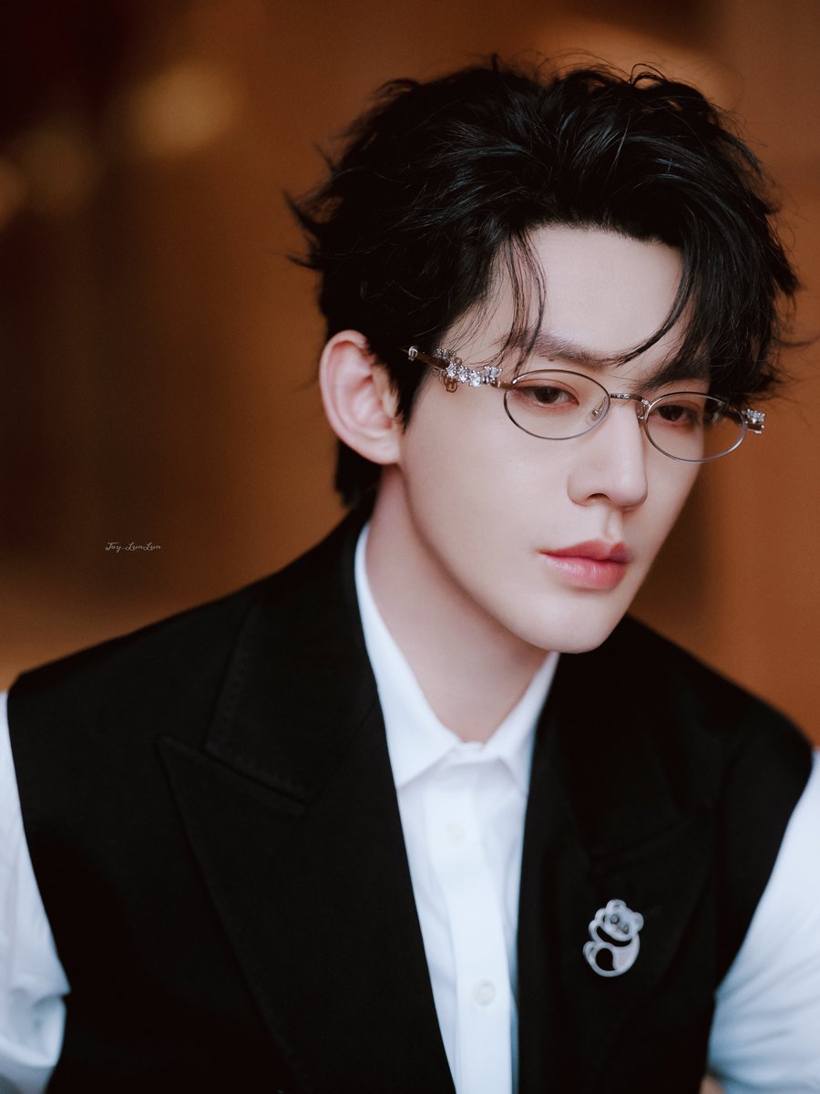 등위 보정
#등위 #邓为 #DengWei