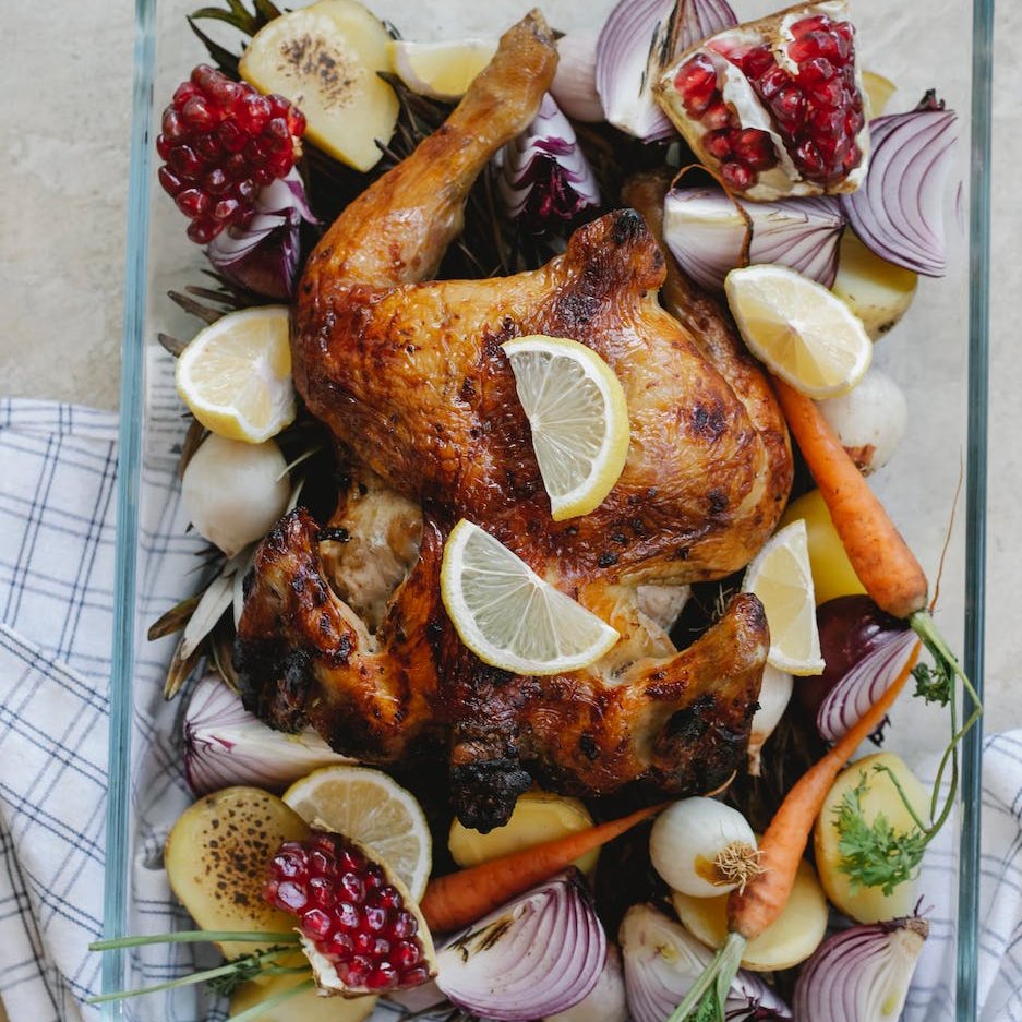 Anyone who’s doing #DryJanuary might also be avoiding adding tipples to their cooking. Ask us for ideas here partiestogo.co.uk or try these:
Red grape juice and vinegar (for flavouring)
Chicken broth (for braising)
Cola (for marinating)

#DryJanuary #AlcoholFree