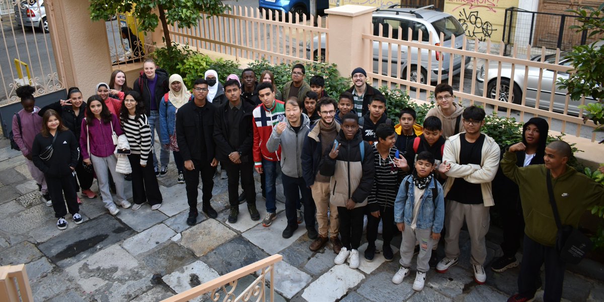 ComillasRefugio's tweet photo. 👏 Nuestro querido @jtomasponce141 continúa su experiencia en #prácticas en contrato con nosotros, en terreno, #Atenas, con @JesuitRefugee #Grecia

✍ Lee el post completo de los proyectos en los que participa: https://t.co/vk9fVdm1cW

🤝Gracias por tu gran trabajo
#MartesdeBlog https://t.co/Anl6klh14V