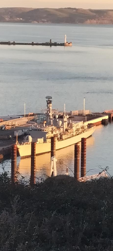 AytonJustyn's tweet photo. Boycott portland port 🇬🇧 Hms Northumberland 🇬🇧 in #portland on 16/1/24. A Type 23 Frigate. #Weymouth #dorset #Hms #HmsNorthumberland #Type23Frigate @HMSNORT #RoyalfleetAuxillary #shipslnpics #shipspotting #Navylookout #photography #Navy #Shipsphotography https://t.co/KTHdG9LiqF