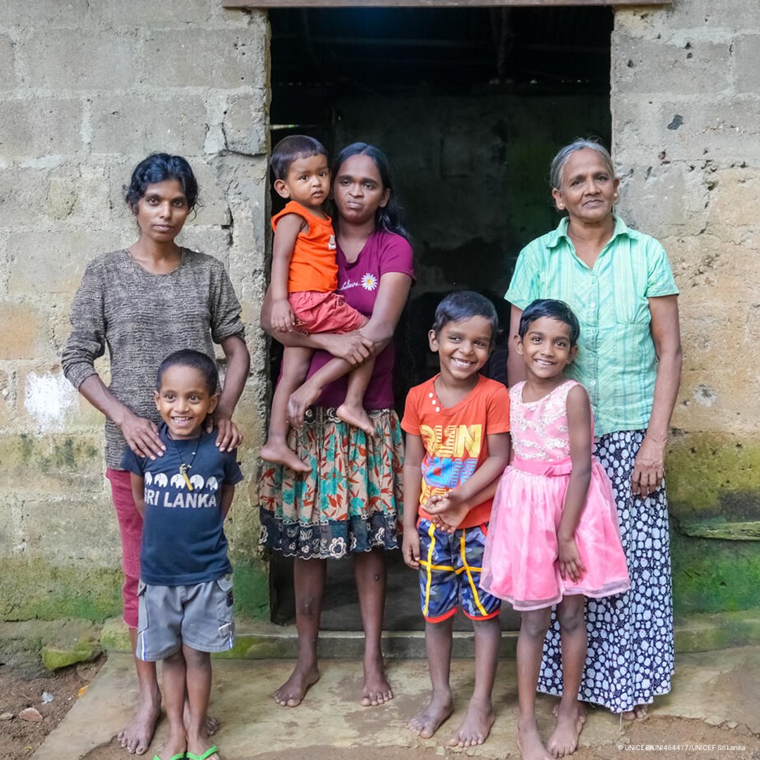 S_Wijesekera's tweet photo. Some reflections from my recent visit to Sri Lanka: https://t.co/rKS9QE3nXB
The most moving part was meeting families who are receiving cash grants from @UNICEF_SriLanka. Speaking with them reminded me how social protection is a lifeline for them that must be strengthened. https://t.co/yvX74gD9yi