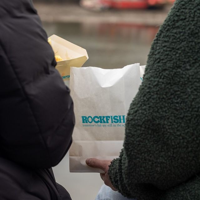 Who's joining us for the first Takeaway Tuesday of 2024?

Head to one of our takeaways (Brixham, Dartmouth or Plymouth) from 5pm today to pick up a portion of sustainable and delicious fish and chips for only £5!

Catch you there 🎣