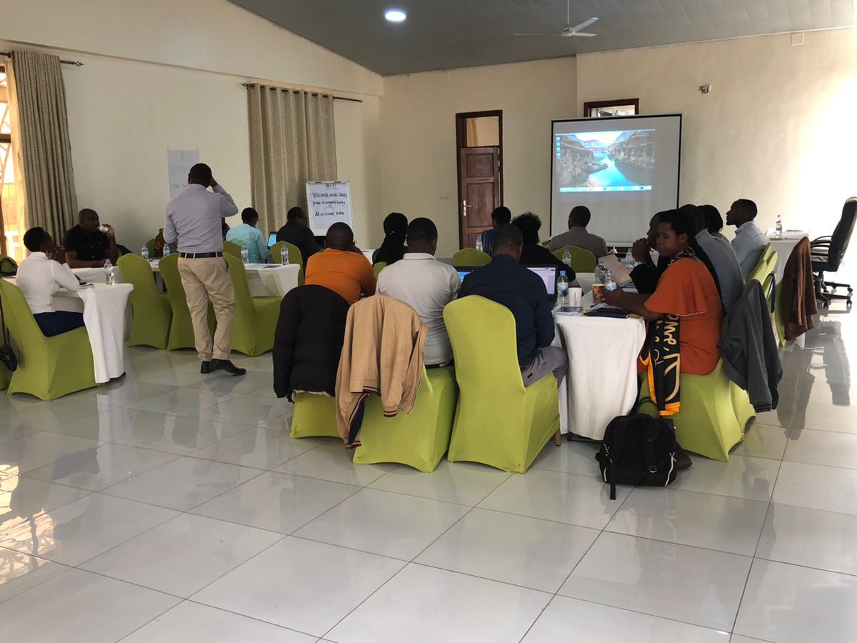 Exciting times in Musanze! 🇷🇼 The Global Surgery Research Hub Rwanda is spearheading a groundbreaking Training of Trainers for Laparoscopic skills acquisition and assessment. Empowering healthcare professionals in advanced surgical techniques, ensuring top-notch patient care.