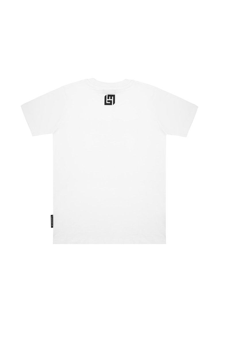 Bonesmen's tweet photo. Bonesmen presents the special design that brings young brothers together. 🏴‍☠️

#bonesmen #bonesmenkids #forkids #tshirts https://t.co/9z7mwAJnre