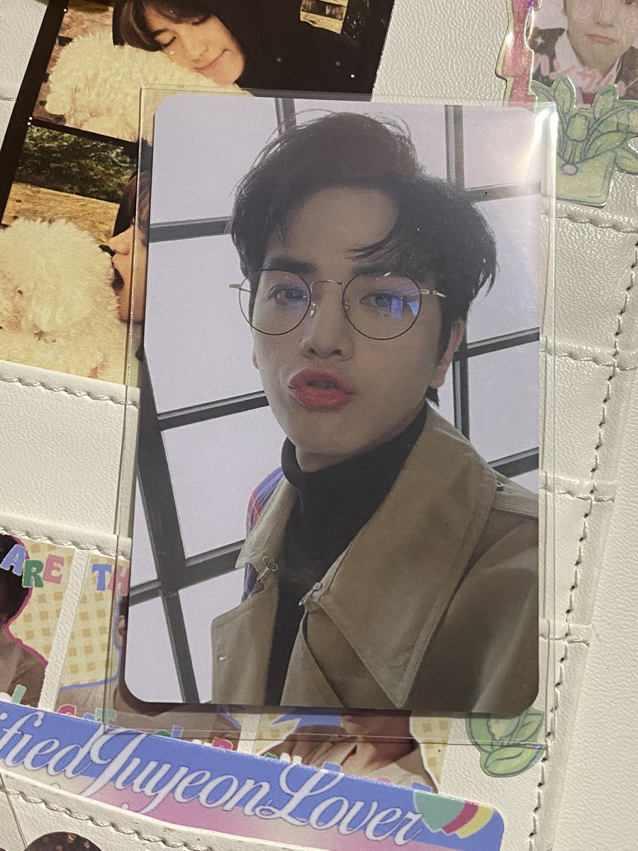 deobiwon's tweet photo. π @gomhaul
thank you so much for letting me adopt younghoon azit π₯Ή ive been wanting him for years and heβs finally home hihi. hoon was well-packaged and it was a super smooth transaction over all <3
β #gomchu #deobiwonbuys https://t.co/xilkhiNGp3