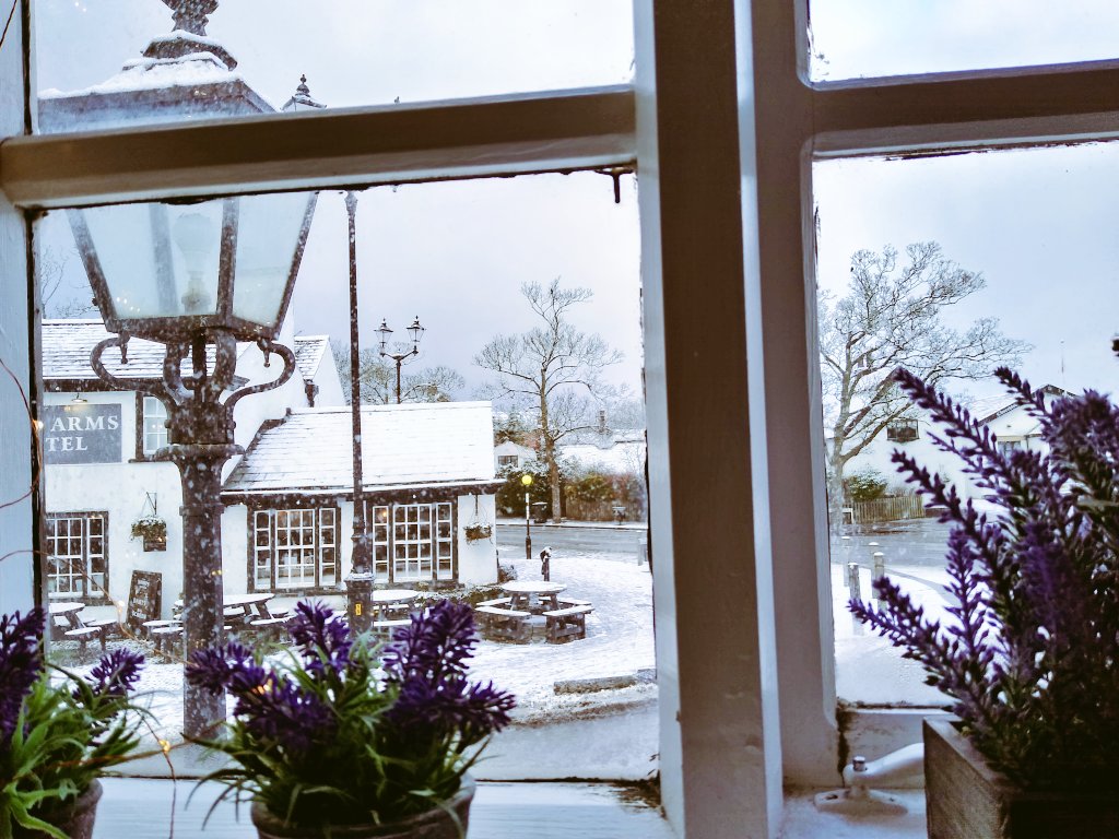 rsfinechocolate's tweet photo. Cold morning, but must say - Botanic Road looks great with a bit of snow! 🌨️❄️ Open 10-4 today 💙💙 #churchtown #inthesnow https://t.co/UsaiZK8U6D