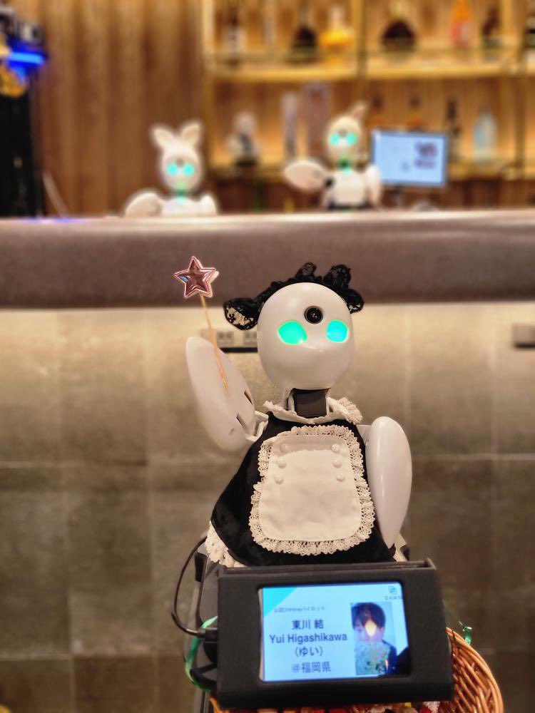 Yui_OriHime86's tweet photo. 会いにきてくれてありがとう🫰🏻🪄🍬Thank you so much for visiting us. We are operating this robot from various places remotely.
Not AI, we are real person🥰
#OriHime
#DAWN
#Tokyo
#avatarrobot
#分身ロボットカフェ
#東京
#日本橋
#カフェ https://t.co/zvXfQaGkWZ