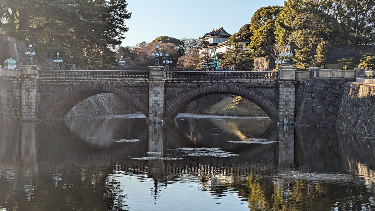 VicAlen4's tweet photo. Exterior garden of the Imperial Palace ✨ https://t.co/vpervoF4wZ