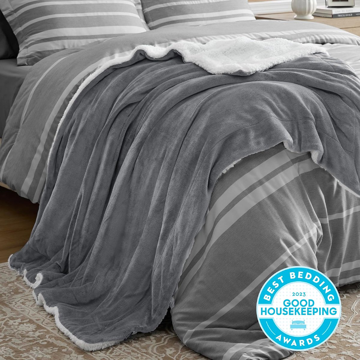 infoLAB2024's tweet image. Cozy up this winter with the best fleece blankets in town! Whether you're binge-watching your favorite show or enjoying a hot cocoa by the fireplace, our fleece blankets are here to keep you warm and snug. 
Buy Now: amzn.to/3SudiXf 
#FleeceBlankets #WinterEssentials