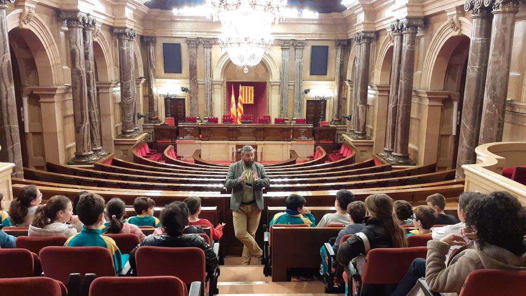5è estem gaudint de la visita al Parlament de Catalunya.