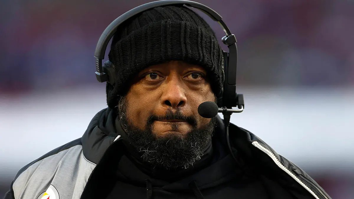 Weekly_Minds's tweet image. Steelers coach Mike Tomlin stormed out of a postgame press conference when asked about his contract, leaving his future with the team up in the air. #Steelers #MikeTomlin