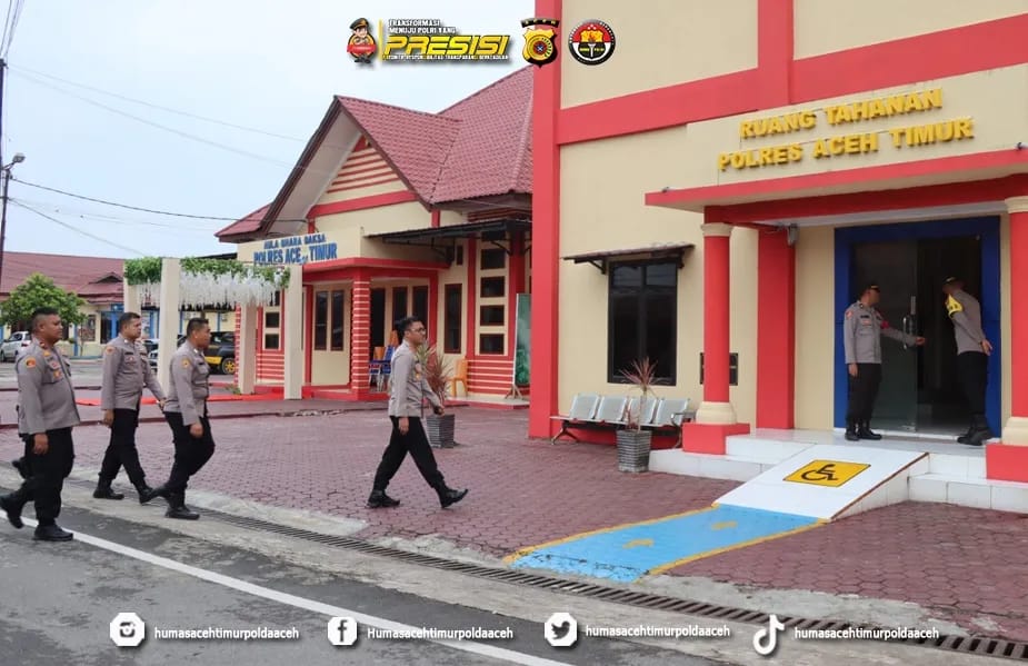 polresatim's tweet photo. Awali Tugasnya, Kapolres Aceh Timur Cek Ruangan Fungsi Beserta Fasilitas dan Sarprasnya

@listyosigitprabowo 
@divisihumaspolri 
@kapolda_aceh
@polripresisi
@bidhumaspoldaaceh
Selengkapnya baca di: https://t.co/8TdK1mcNXo https://t.co/iHPfsHPXce