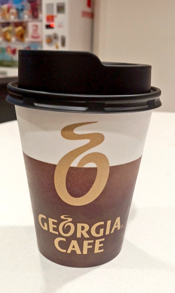 Sisuiaji's tweet photo. GEORGIAのカップコーヒー
美味しい☕🤎 https://t.co/mkat7q0PkZ