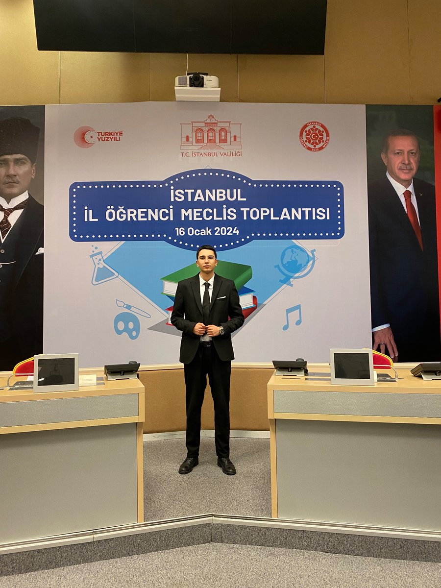 Öğrenci Meclisi Projesi kapsamında Avcılar ilçesini temsilen İl Öğrenci Meclisi toplantısına katılım Sağlanmıştır. 
Biz Gençlere Söz Hakkı Tanıyan Sayın Valimiz Davut GÜL’e ve proje paydaşlarına teşekkürlerimi arz ederim. <a href="/gul_davut/">Davut GÜL</a> <a href="/TC_istanbul/">TC İstanbul Valiliği</a> <a href="/avcilarkaymakam/">Avcılar Kaymakamlığı</a> <a href="/avcilarmem/">avcilarmem</a>