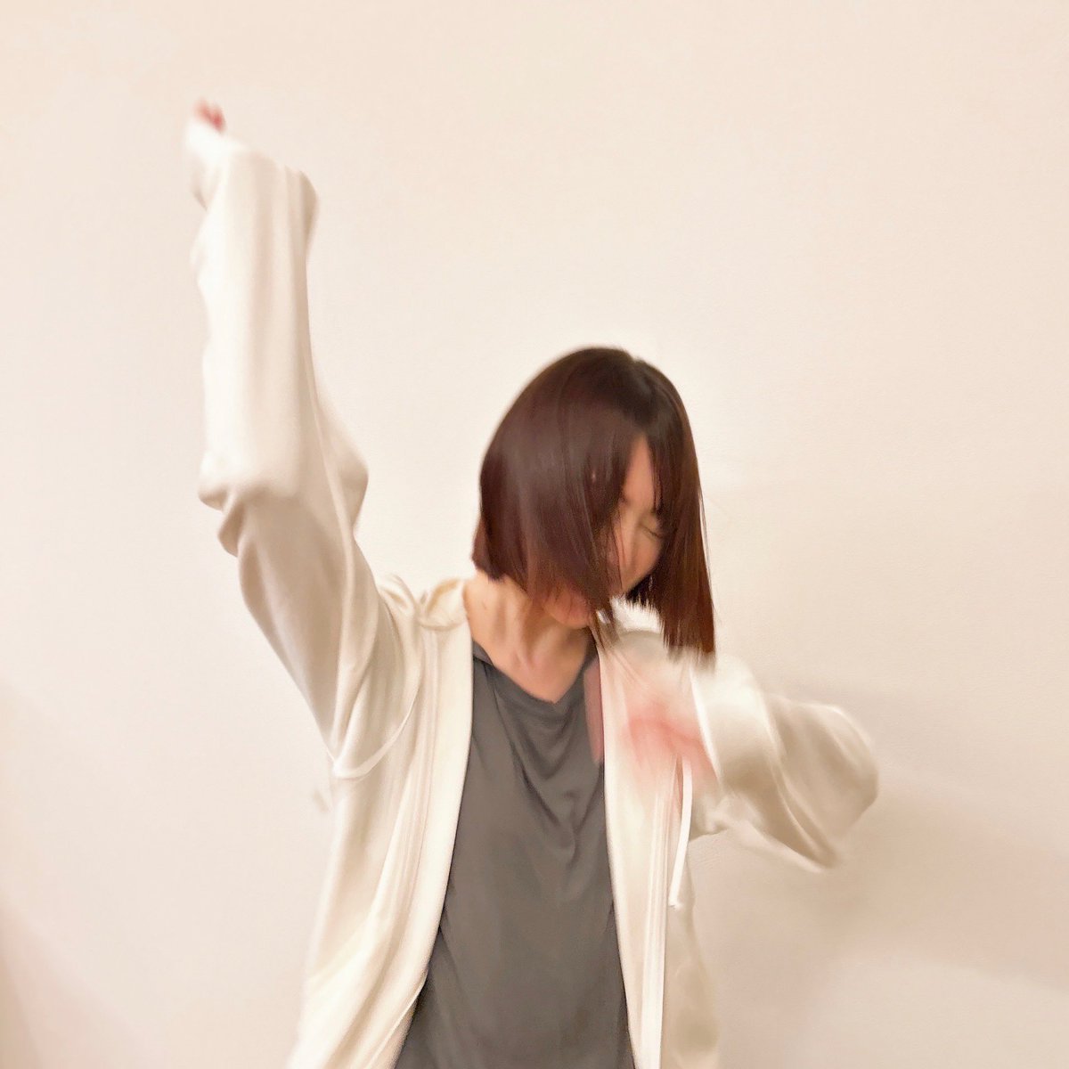 hanazawa_staff's tweet photo. うわ〜！！！ライカタが終わっちゃうなんて嫌だよ〜！！！スポティ家の皆さまどうかよろしくお願い致します！！！😭
#LC83
https://t.co/KqVPiyHkyP https://t.co/KUo9N6hEo9