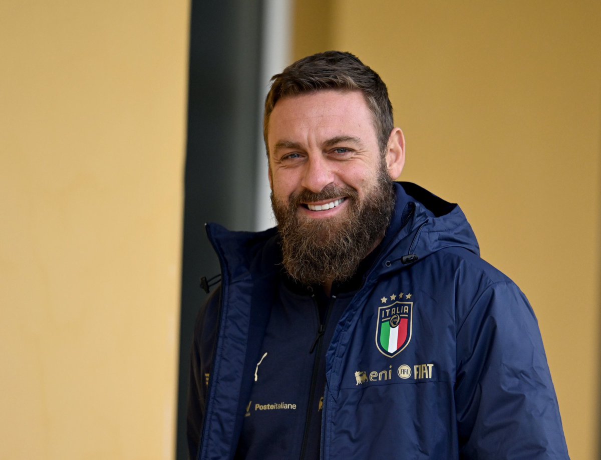 🚨🟡🔴 AS Roma are closing in on the final details for Daniele De Rossi to be appointed as new head coach.

Contract expected to be valid until June with an option to extend in case all parties want to continue together.

Staff members already being discussed.