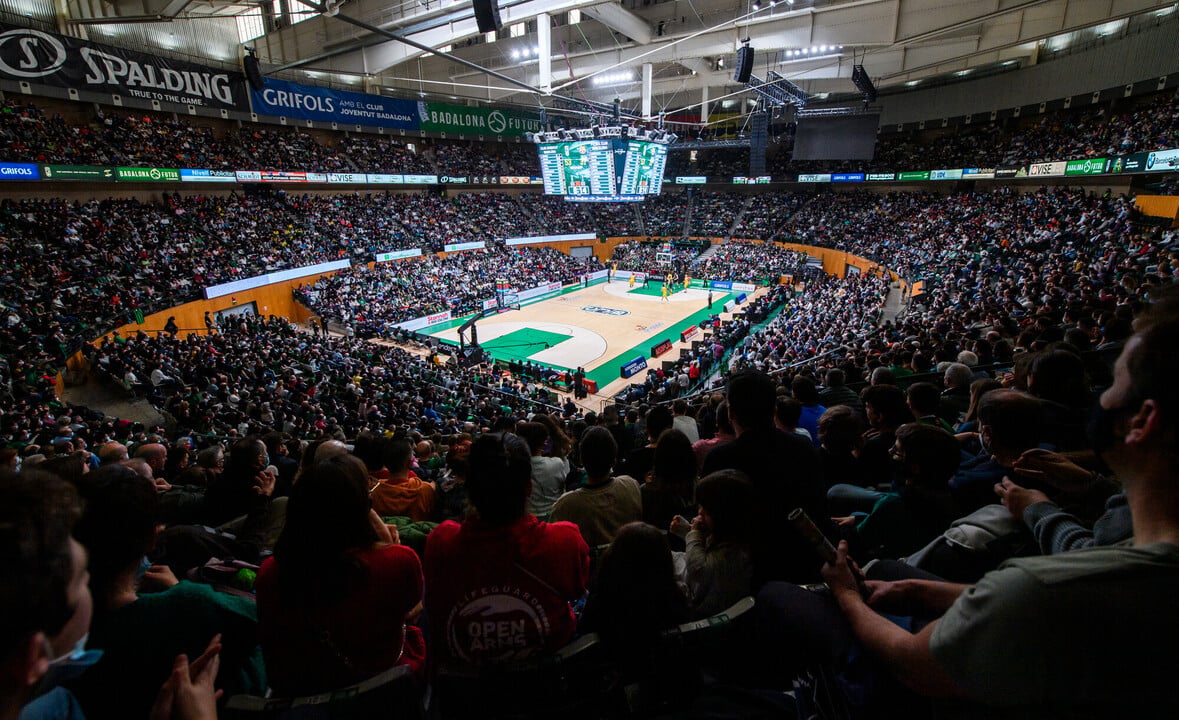 🎁 SORTEIG | Vols guanyar 🎟️una entrada doble pel partit d'aquest dissabte (20.45h.) de la <a href="/Penya1930/">Club Joventut Badalona</a> 🆚 <a href="/unicajaCB/">UnicajaCB</a>?

𝗥𝗘𝗤𝗨𝗜𝗦𝗜𝗧𝗦
✅ Seguir-nos (<a href="/FlashPenya/">Flash Penya</a>)
🔁 Fer RT d'aquest tuit
🫂 Etiquetar un amic

Divendres a la tarda anunciem el guanyador!