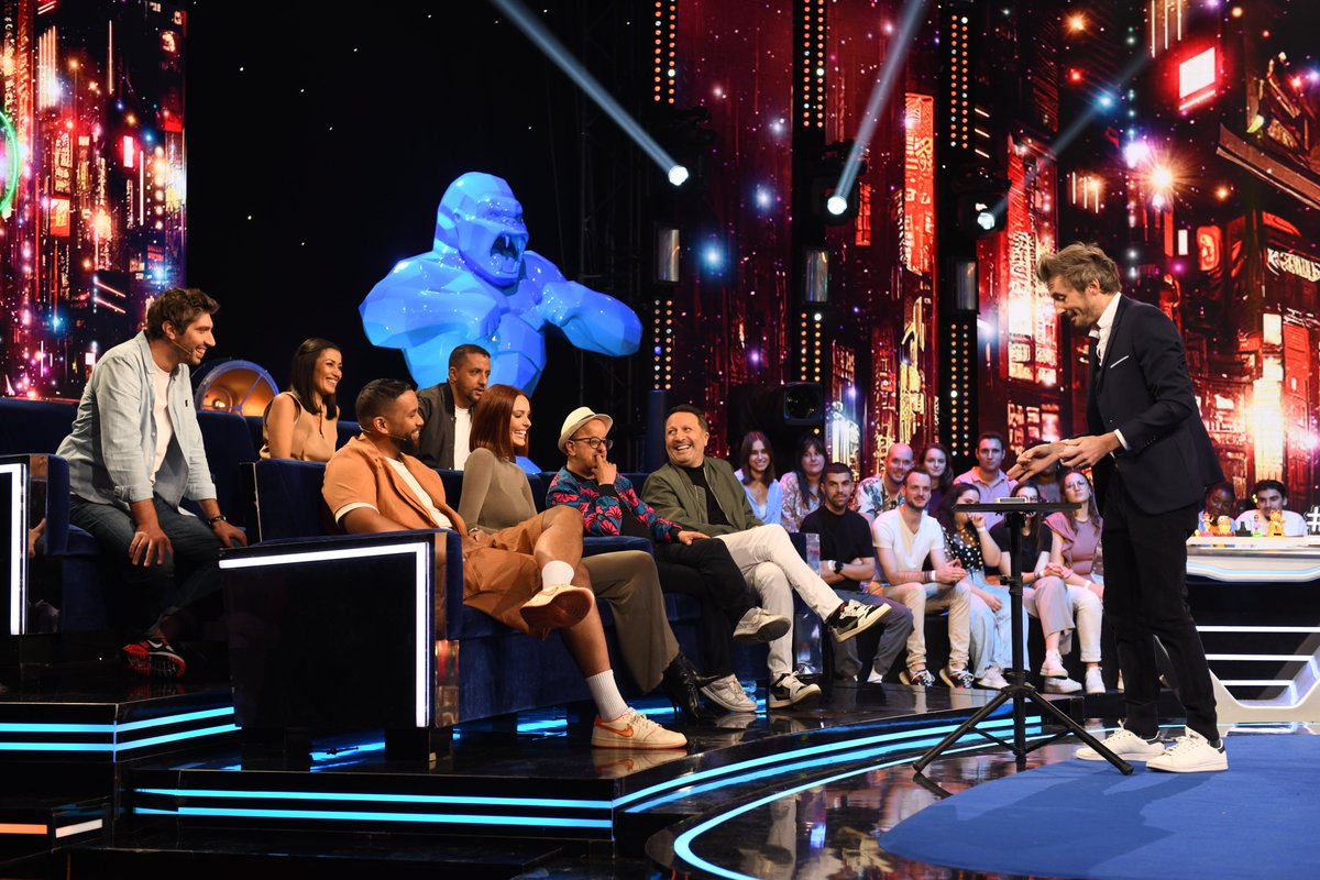 Satisfaction_tv's tweet image. #Satisfaction ✨ #VTEP
Ce vendredi soir sur #TF1, @VTEP_TF1 revient avec un numéro #inédit !
👉 Avec @MaevaCouckeOff @Karimacharni @Booder_officiel #KevinRazy @patrickchanfray @MajidBERHILA &amp;amp; @Gusillusionnist !