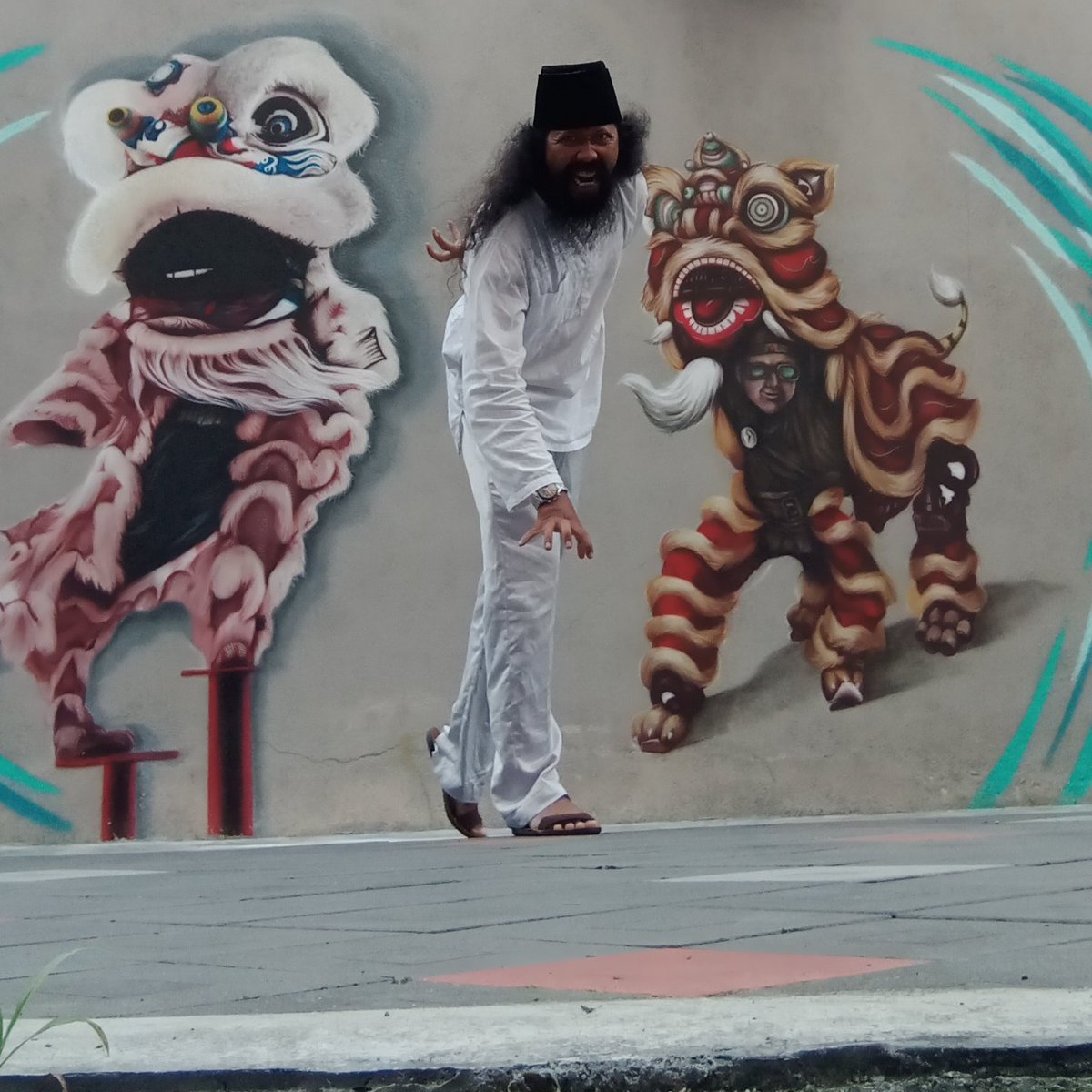 ProfPiko tweet media