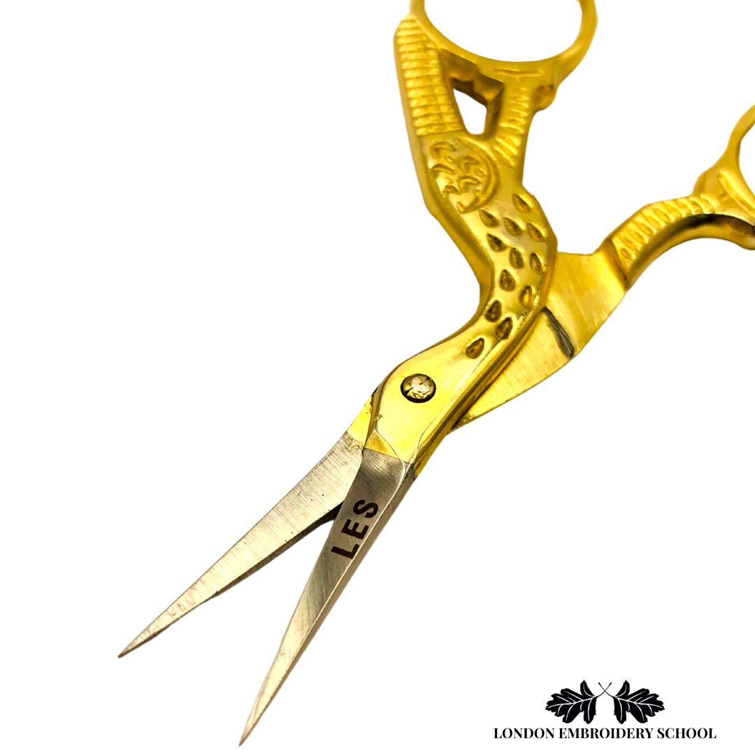 LondonEmbSchool's tweet photo. Did you get your order in to us in December to secure your free embroidery toolbox essential? We are back up and running after our Christmas break so they will be coming out to our late December orders shortly
.
.
.
#handembroidery #snips #scissors #storkscissors #cute https://t.co/s5qJ9hBnCS
