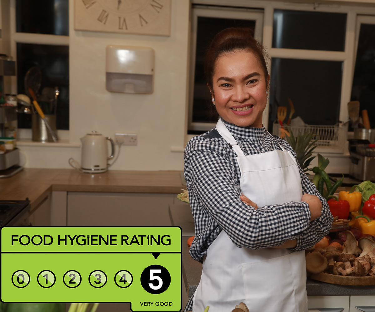 Kats_Cuisine's tweet photo. Hi All, I am very proud to announce that we had our hygiene inspection today and kept our 5 Star rating. 

Thank the Food Standards Agency for their continued support. 

#katscuisine #deliciousfood #dineathome #foodie #thaifood #thaitakeaway #takeaway #shopstalbans #stalbans https://t.co/TF1ryt6LEH