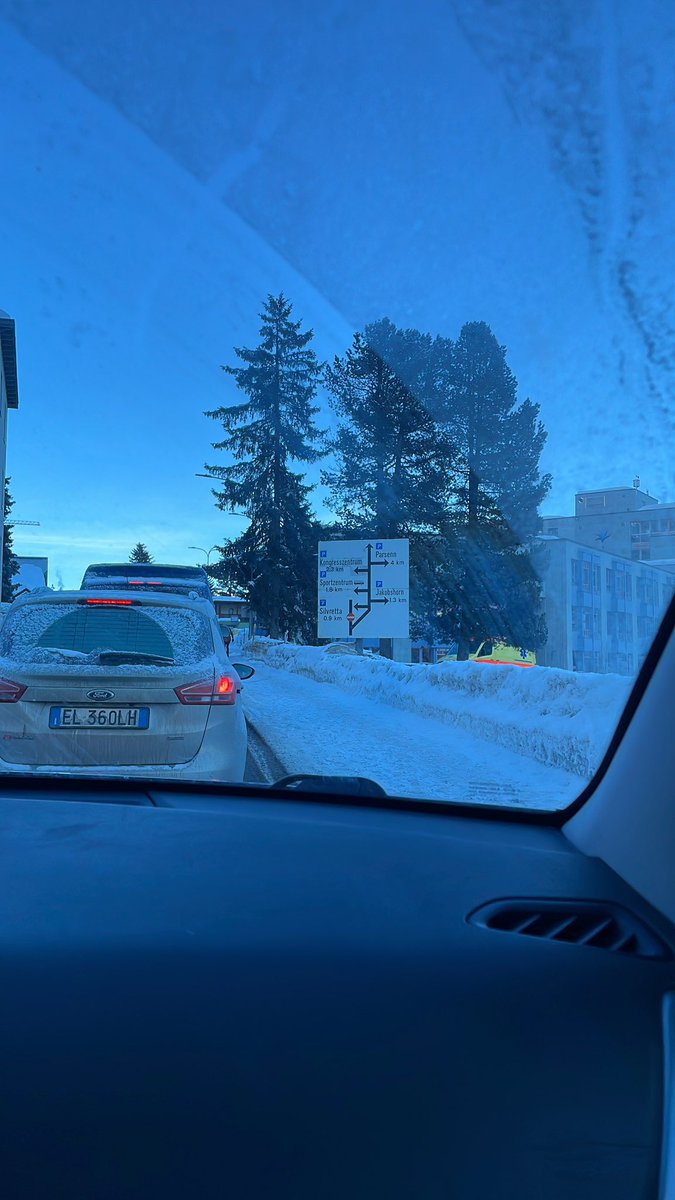 Don’t drive into Davos seems to be the lesson here. Just spent 30 mins in a traffic jam but actually the serendipity of it meant I got to chat to two brilliant scientists and helped nail their elevator pitches for chats later today.