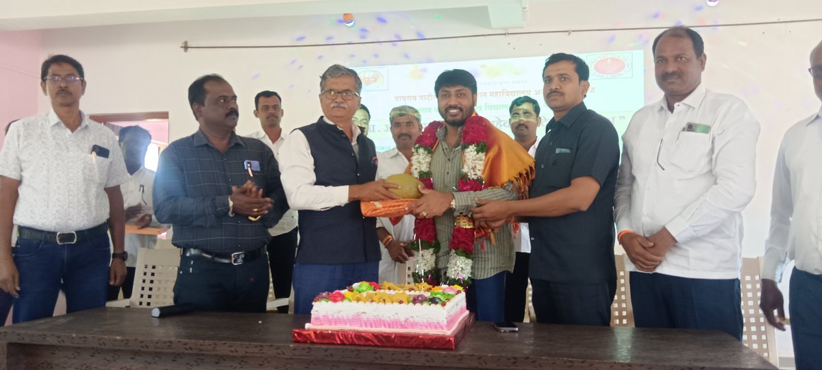 scienceangar's tweet photo. बाबुराव पाटील महाविद्यालयात मा.अजिंक्यराणा पाटील साहेब यांचा वाढदिवस विविध उपक्रम व स्पर्धा घेऊन साजरा
@AjinkyaranaNCP https://t.co/znT9JuoD40