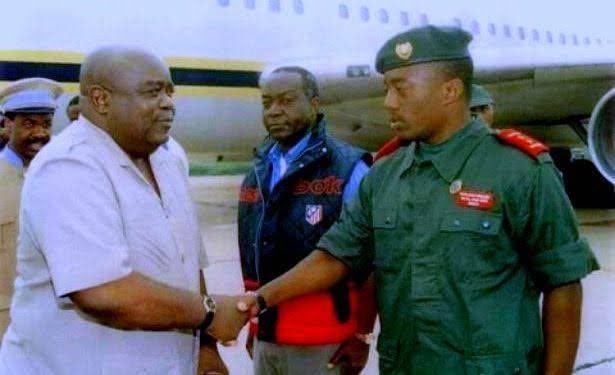 LoolaJeanna's tweet image. Une @date @historique pour le Congo.

Nous allons pas @trahir le @Congo malgré les @intimidation du #régime pour mettre un Congo kao mais le @fils du @roi est toujours @vivant quelque part pour venir récupéré son #trône.

Paix à l' héros national @MZEE @LAURENT @KABILA