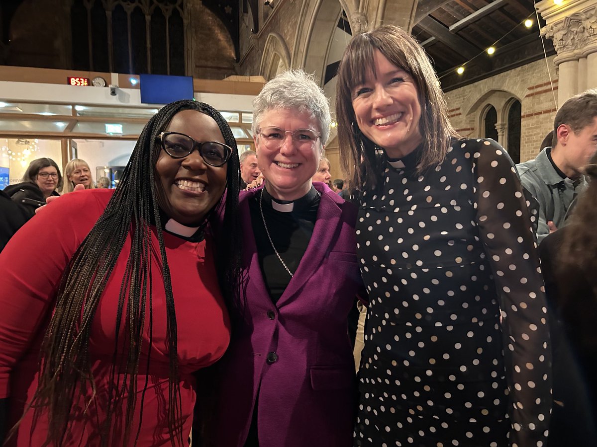 So good to be at St Stephens Twickenham for Libby’s licensing as vicar with Esther Prior and ⁦@e_ineson⁩ Really looking forward to working with my new vicar! ⁦@CPASnews⁩