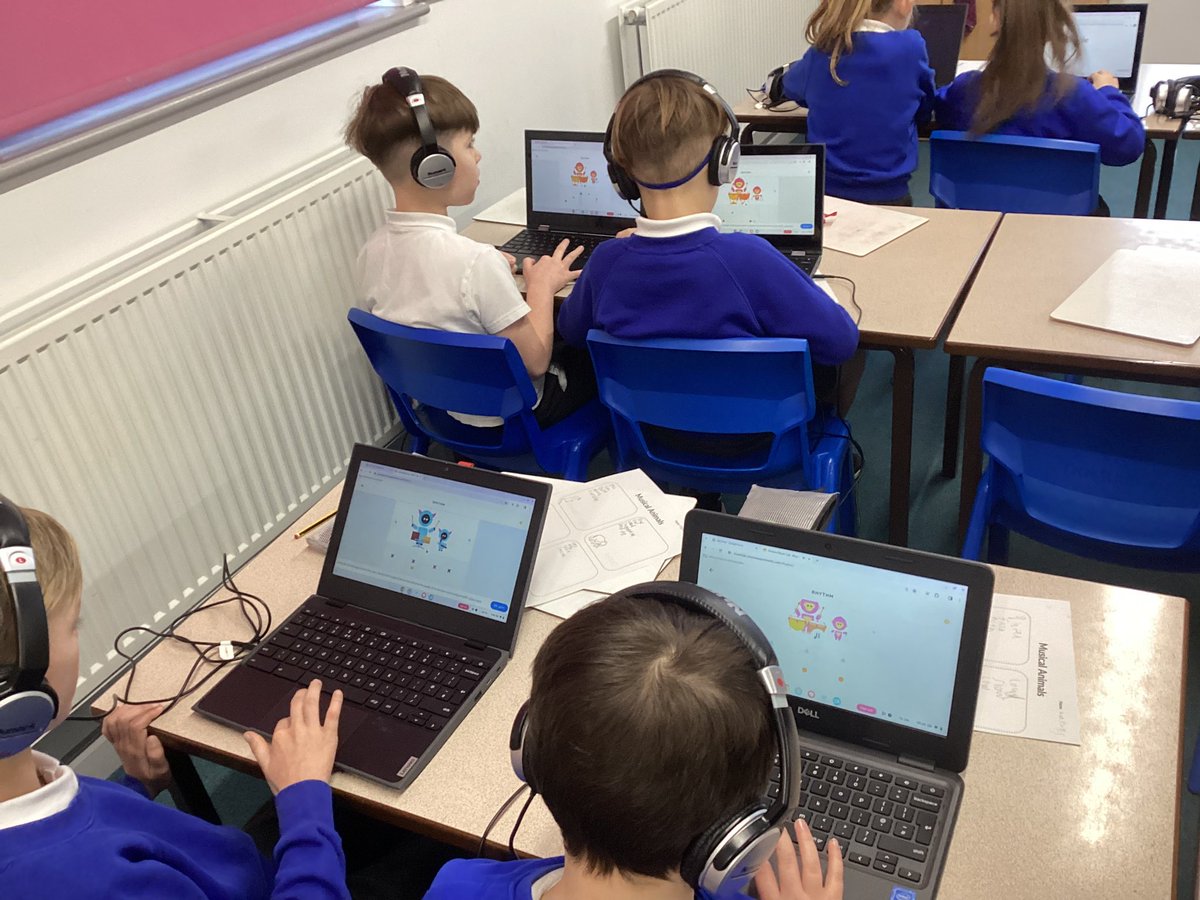 Year 3 tweet media