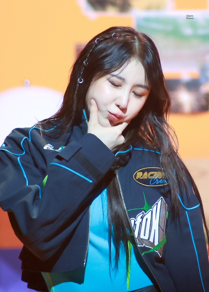chaenf1ower's tweet photo. 240113 UNI-CHAERISH 팬미팅

사람이 이렇게 깜찍해도 되나🤔

#이채연 #LEECHAEYEON @official_LCY https://t.co/Uhu8d9Jvk7