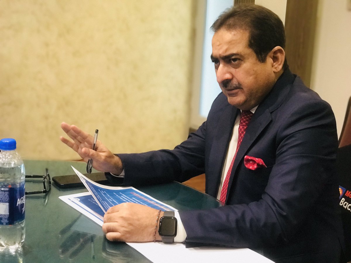 SindLg's tweet photo. Additional Chief Secretary LG HTP Manzoor Ali Shaikh chairing the meeting for making the Saddar Parking  Plaza fully operational, functional and profitable. #ACSLG #SindhGov https://t.co/uQNipdTmWW