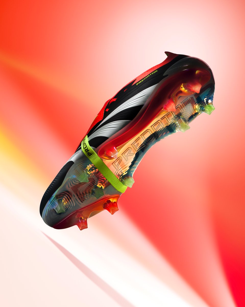 Adidas have dropped their new boot 'Predator 24' today. The boot is inspired by the 1994 Predator. 🔥

This boot combines features from the 90s, such as the famous folding tongue and is available in three versions:

▫️ A version with laces
▫️ A version without laces
▫️ A classic