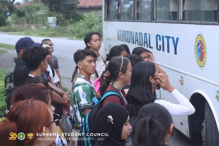 SSC_MSUGSC's tweet photo. 𝟯𝟮 𝘀𝘁𝘂𝗱𝗲𝗻𝘁𝘀 𝗮𝘃𝗮𝗶𝗹𝗲𝗱 𝘁𝗵𝗲 𝗟𝗶𝗯𝗿𝗲𝗻𝗴 𝗦𝗮𝗸𝗮𝘆 𝘀𝗮 𝗨𝗻𝗮𝗻𝗴 𝗟𝗮𝗸𝗯𝗮𝘆 𝟰.𝟬 𝘀𝗮 𝗞𝗼𝗿𝗼𝗻𝗮𝗱𝗮𝗹 𝗖𝗶𝘁𝘆! 📣

#SSCMSUGensan
#LibrengSakaySaUnangLakbay 4.0 https://t.co/2LcmIKpVyz