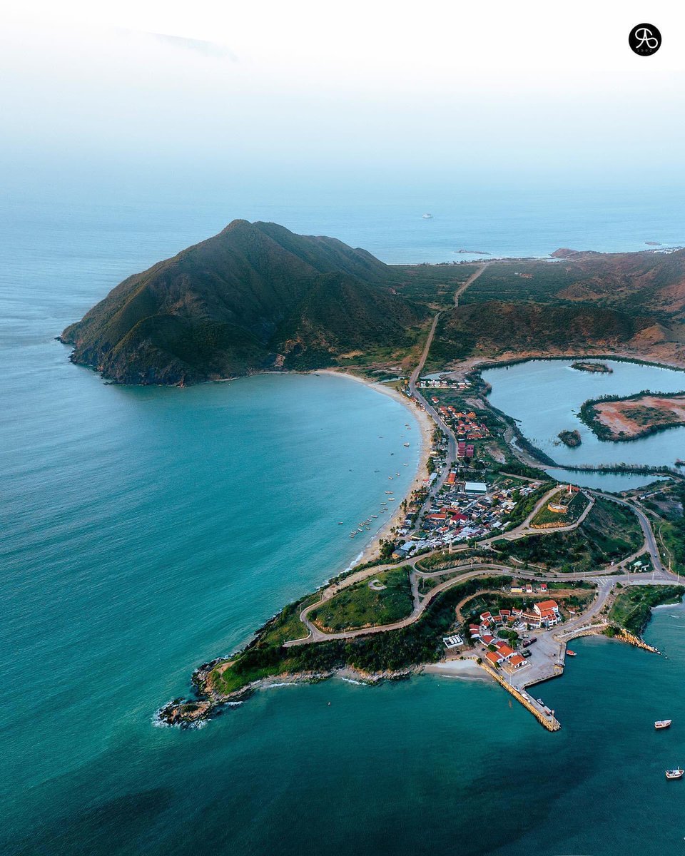 GianlucaCoccon1's tweet photo. Espectacular 
PLAYA LA GALERA con su FORTÍN llamado Fortin de la Galera o también Fortin de La Libertad, Juangriego Isla de Margarita 🇻🇪🇻🇪🇻🇪🇻🇪🇻🇪🇻🇪🇻🇪🇻🇪🇻🇪🇻🇪🇻🇪🇻🇪🇻🇪🇻🇪🇻🇪🇻🇪
📸 @visualsaab https://t.co/5jgwdHy6G5