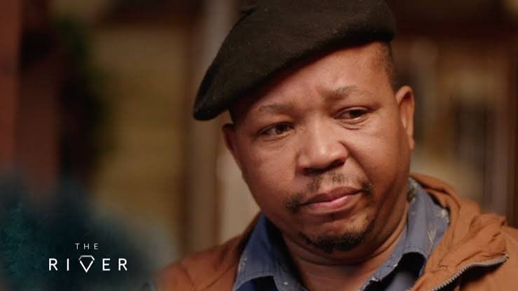 Jabu_Macdonald's tweet photo. #SpoilerAlert 🤭

Based on the teasers, one of the Mokoena family members might die and may be killed by Lindiwe Dlamini-Zwane 🤭🔥🔥🔥🔥🔥🔥🔥🔥
 
Literally 14 episodes left of the final season and it’s about to be more interesting towards the final episode.

#TheRiver1Magic https://t.co/QptEzuLURf