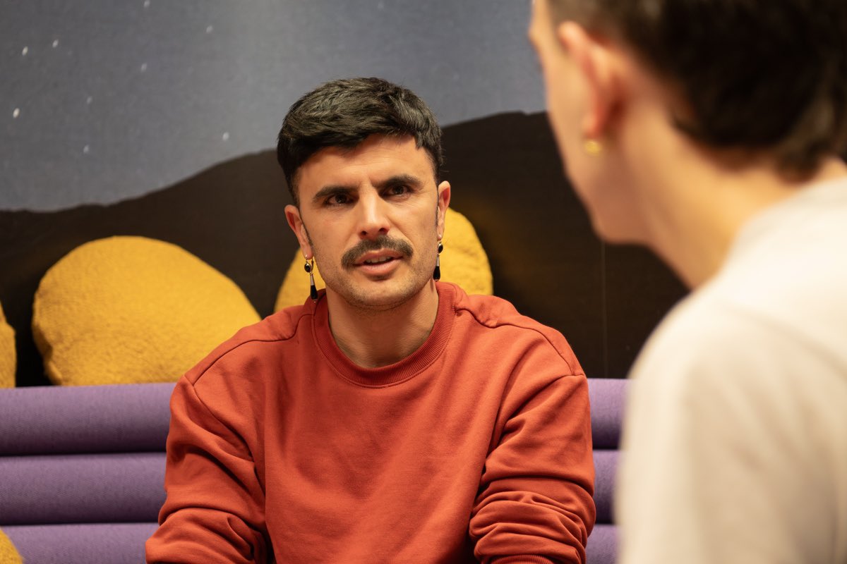 _jonde's tweet photo. Muy orgulloso de esta entrevista. Mil gracias por el tiempo y las palabras @RodrigoCuevasG 

Gracias a Ana por todo también 🥹

Para @Crazymindsweb https://t.co/sS8oPh573b