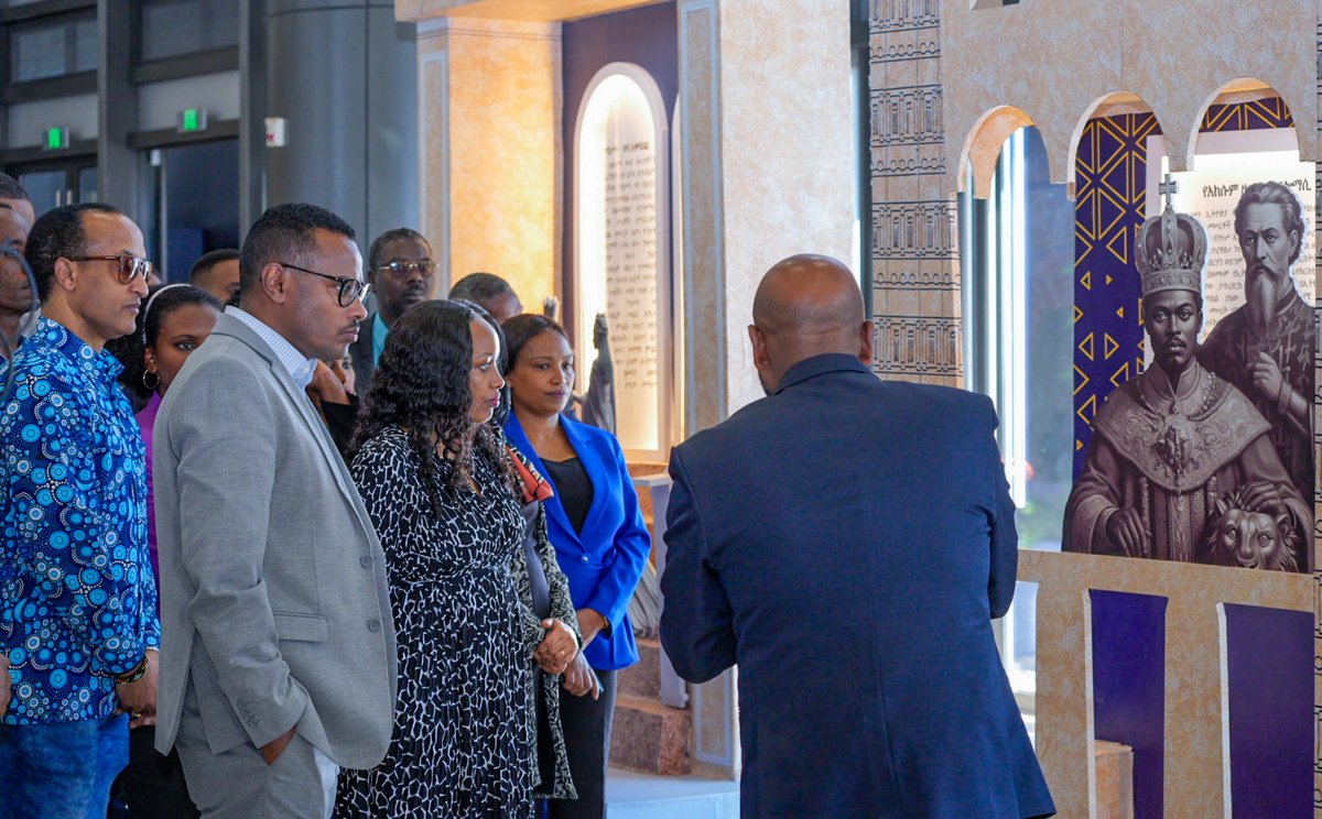ETEmbassyISB's tweet photo. #Day6
H.E. Fitsum Assefa (PhD), Minister of Planning and Development, along with officials and staff of the Ministry, as well as its affiliates visited the #Ethiopian #DiplomaticWeek exhibition at the Science Museum. https://t.co/sxBCb7hm5t