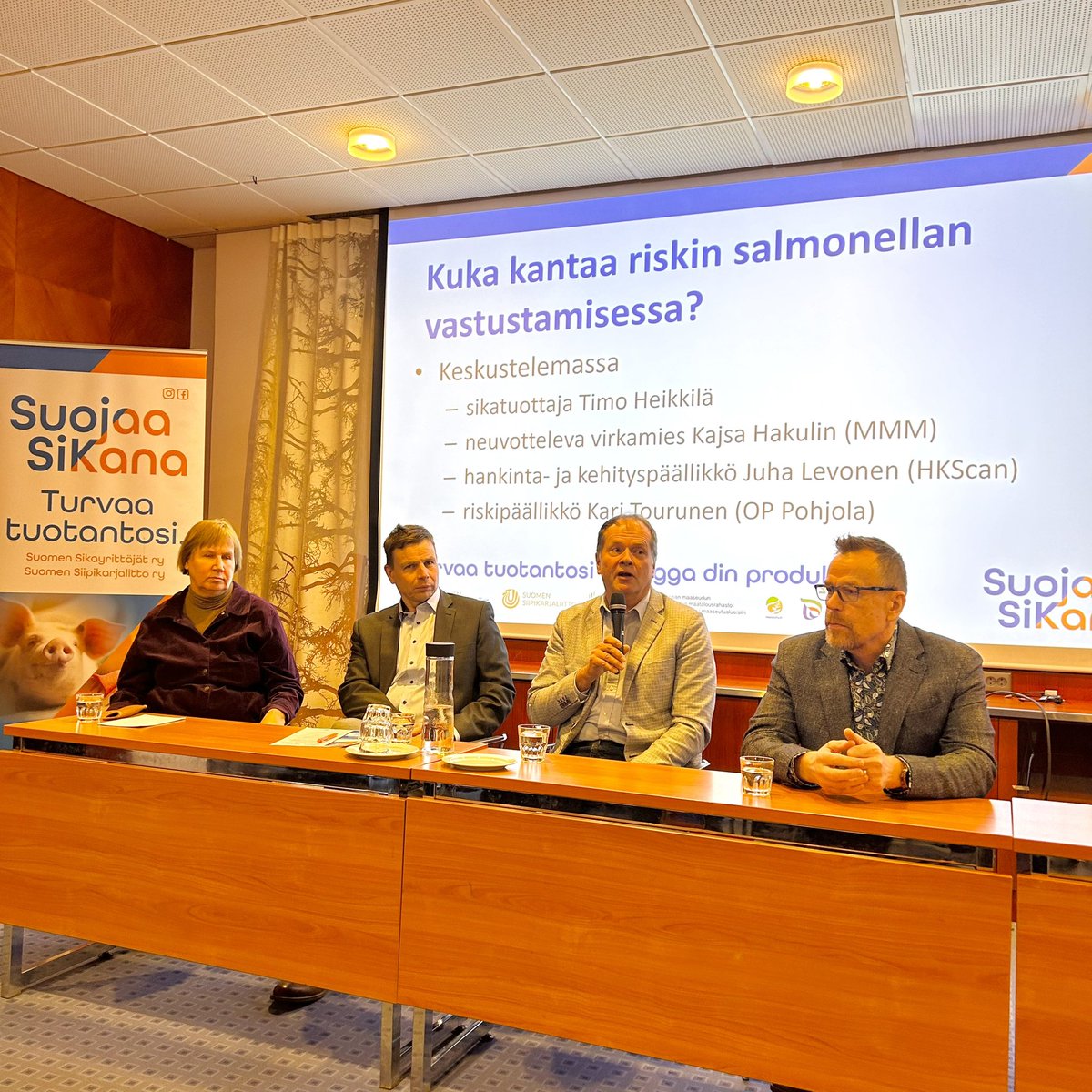 Kuka kantaa riskin ja kustannuksen kansalaisten suojelemiseksi salmonellatartunnoilta? Asiantuntijapaneeli Suojaa SiKana-hankkeen loppuseminaarissa.