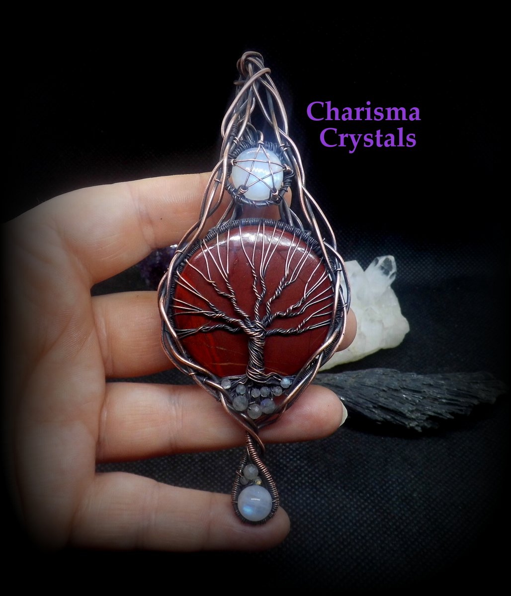 Labradorite Tree Of Life pentacle pendant 💜⛤🌳
CharismaCrystals.etsy.com
Worldwide shipping 🌍🌎🌏

#pentacle #treeoflife #pagan #paganism #witchcraft #wirewrappedjewelry #crystals #crystaljewelry #crystaljewellery #charismacrystals #spiritual #purplelabradorite