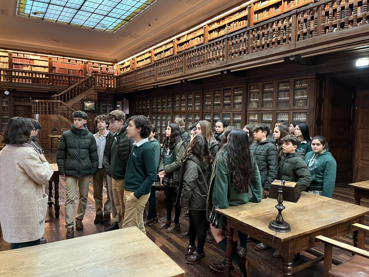 Pablo Suárez Fernández (@fet_ov_pablo_) on Twitter photo Hoy nos hemos venido de excursión con 2ºESO ‘A’ al Edificio Histórico de la Universidad de Oviedo🏫🎓 para conocer un poco mejor su historia 📜 <a href="/FET_Oviedo/">Colegio Santa Teresa de Jesús - Oviedo - FET</a> Hoy nos hemos venido de excursión con 2ºESO ‘A’ al Edificio Histórico de la Universidad de Oviedo🏫🎓 para conocer un poco mejor su historia 📜 <a href="/FET_Oviedo/">Colegio Santa Teresa de Jesús - Oviedo - FET</a>