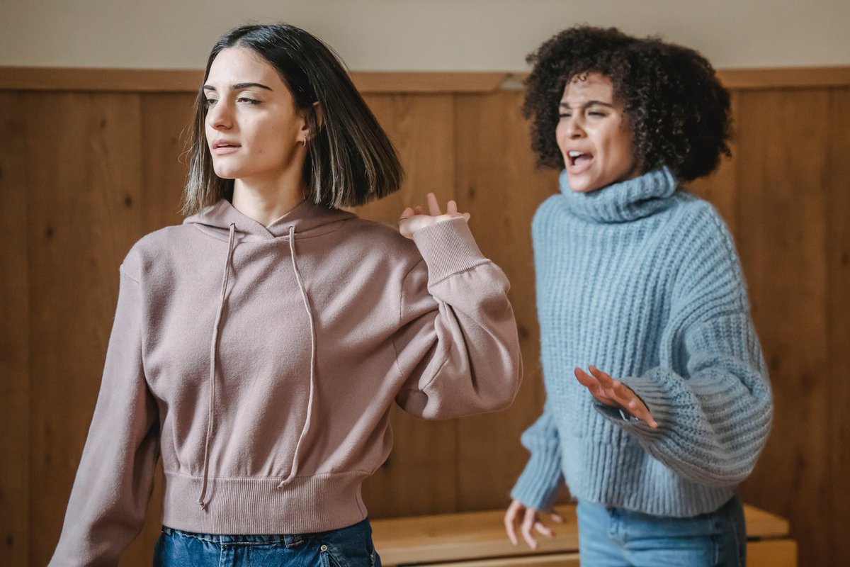 Yu_Understood's tweet image. #Complaining has a significant impact on our brains and our #happiness.

The more frequently you complain, the more you increase your likelihood of thinking negative thoughts later. 

Our latest #blog dives into this negative loop, have a read here: bit.ly/41DR0nJ