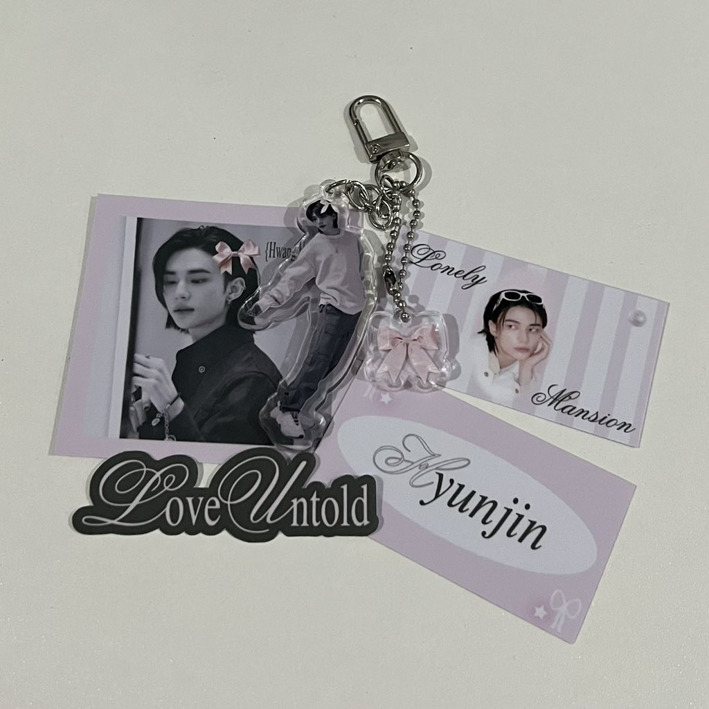 m00dstudio's tweet photo. [STOCK SALE #m00d4sale]

𝘋𝘦𝘢𝘳 𝓗𝘺𝘶𝘯𝘫𝘪𝘯. . . ౨ৎ

💭 coquette inspired 
       keyring &amp; stickers

❔see availability in thread
      ( dm to claim ) 

𝓽. wts lfb bns ph stray kids skz hyunjin fanmade keyring keychain sticker https://t.co/Vs4ercYJYv