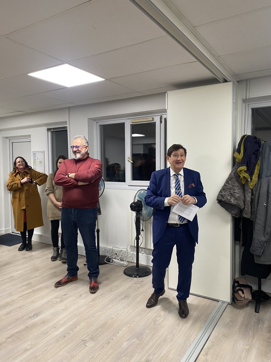 Association Vacances & Familles tweet media