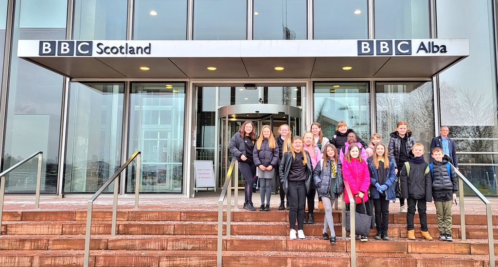 KnightsridgePr1's tweet photo. An exciting start to the morning...we are in the audience for @BBCScotLearn #authorslive with the amazing @JosephACoelho and @nick_sheridan 📚🩷🌟
@scottishbktrust https://t.co/WyhUBkUFkJ