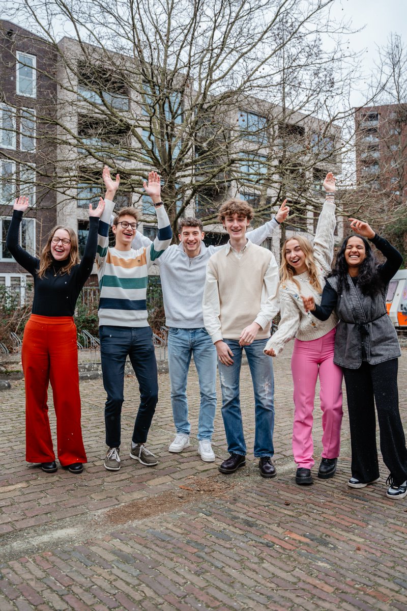 Op zoek naar een christelijk #tussenjaar? Meld je aan voor onze #Meeloopdag op woensdag 24 januari en ervaar hoe het is om #EH-student te zijn! Loop een dag mee met onze leuke #studenten en stel hen al je vragen over het Basisjaar en/of Traject. eh.nl/agenda/meeloop…