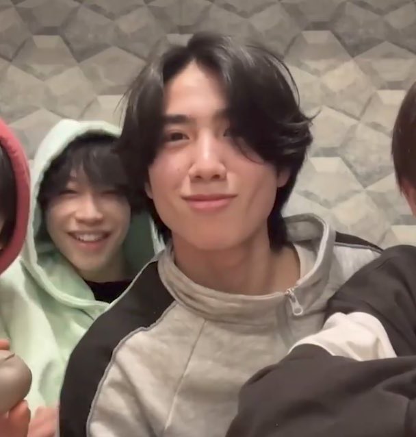 あげだま tweet media