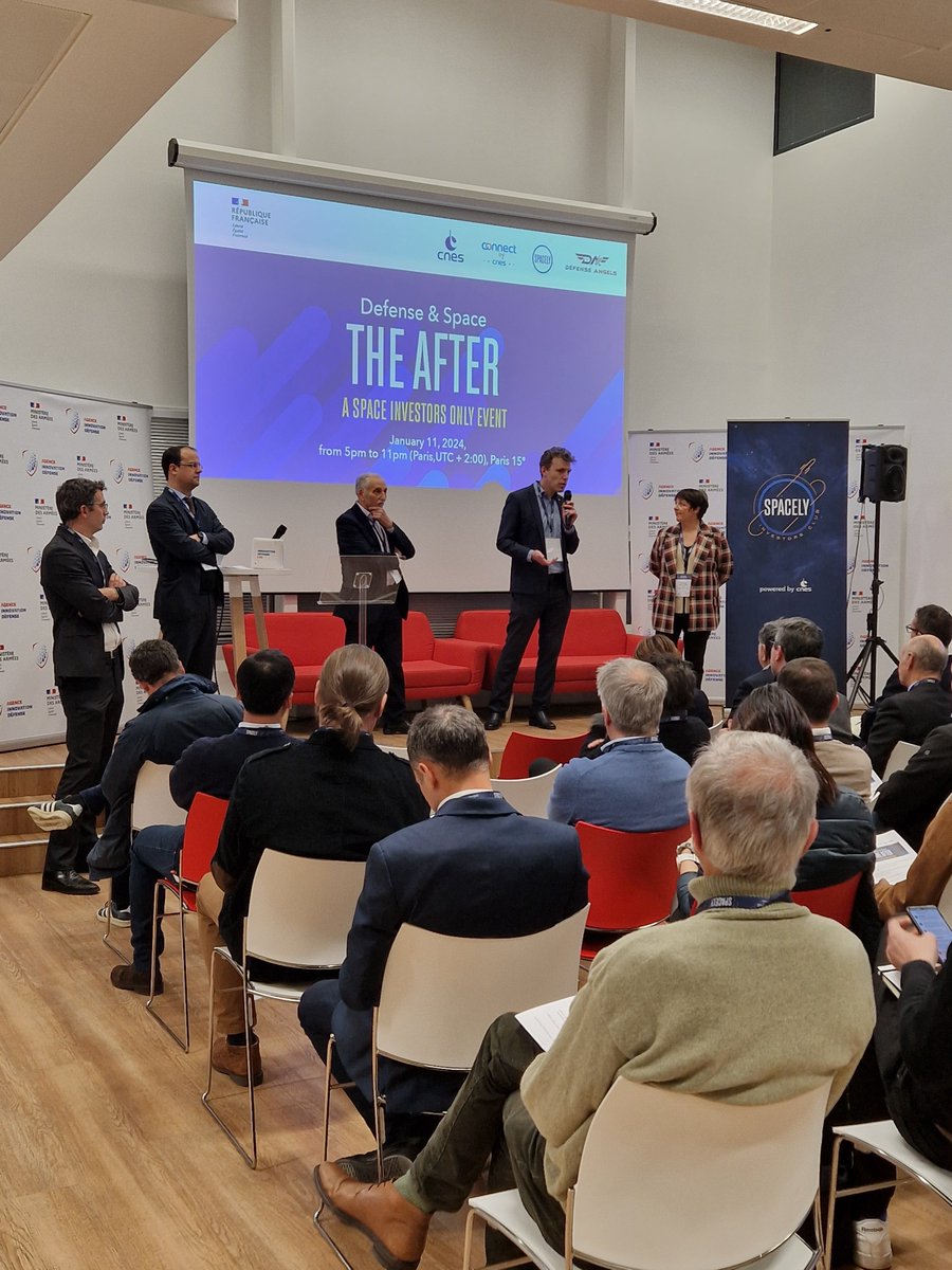 Connect by CNES tweet media