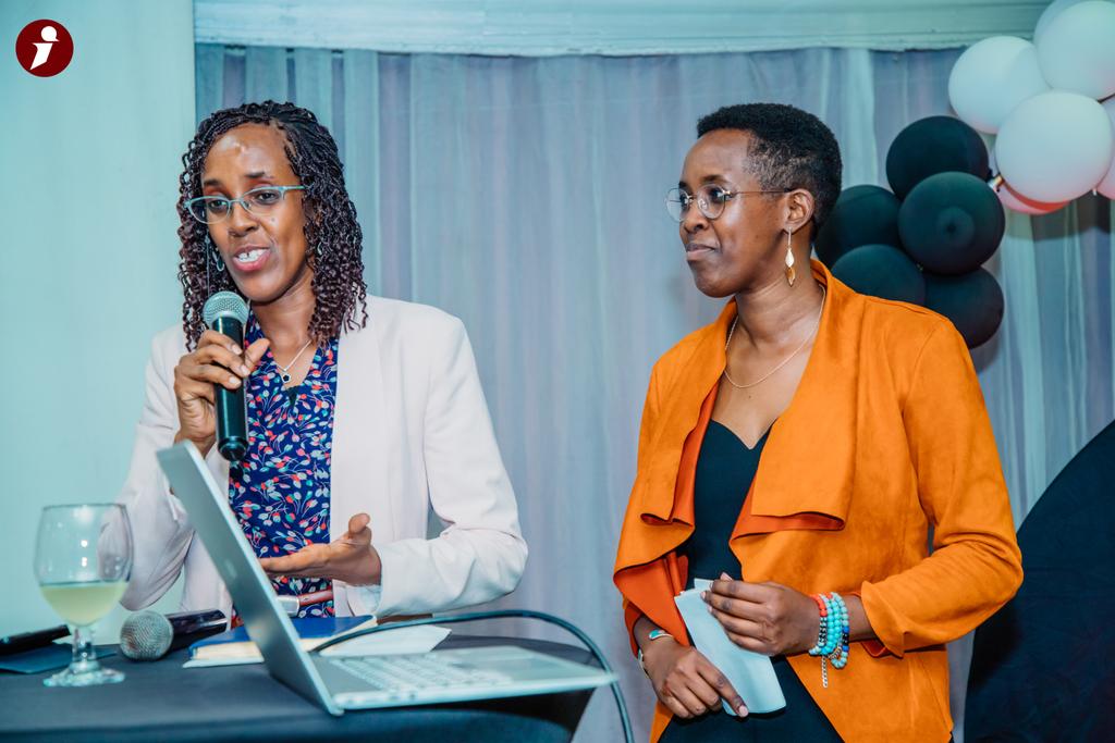 ITULIVEMEDIA's tweet photo. 🎙️ "Nous offrons des conseils prénatals, des séances de kinésithérapie pour la préparation de l'accouchement et une production écoute post natal " a ainsi indiqué Dr Lyse Rama
#itulivemedia #Burundi #santé #centreingoremarama #burundionthemap
#visitburundi https://t.co/CbiRm8aQyg