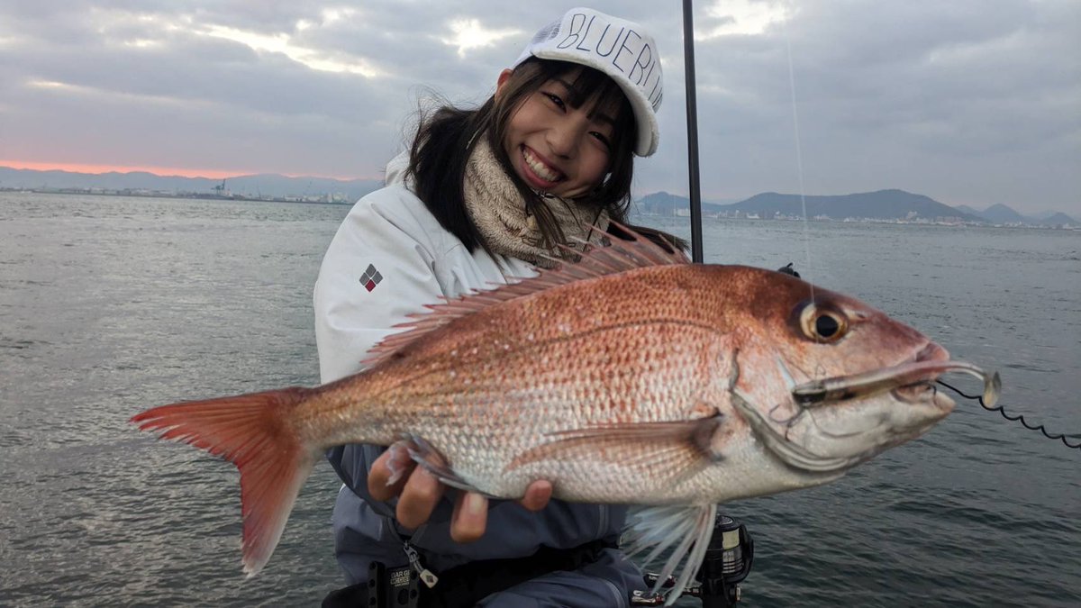 ブルーブルー海と青の物語 愛海おねいさんの軌跡 海と青の物語 | 釣りビジョン